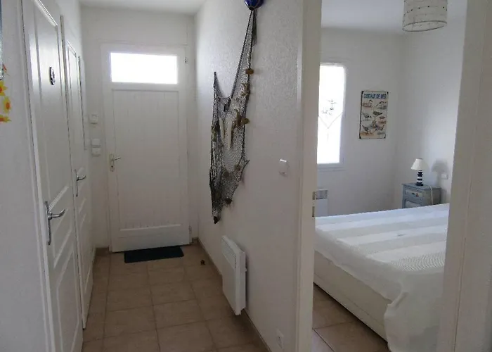 La Maison Bleue De Sion *